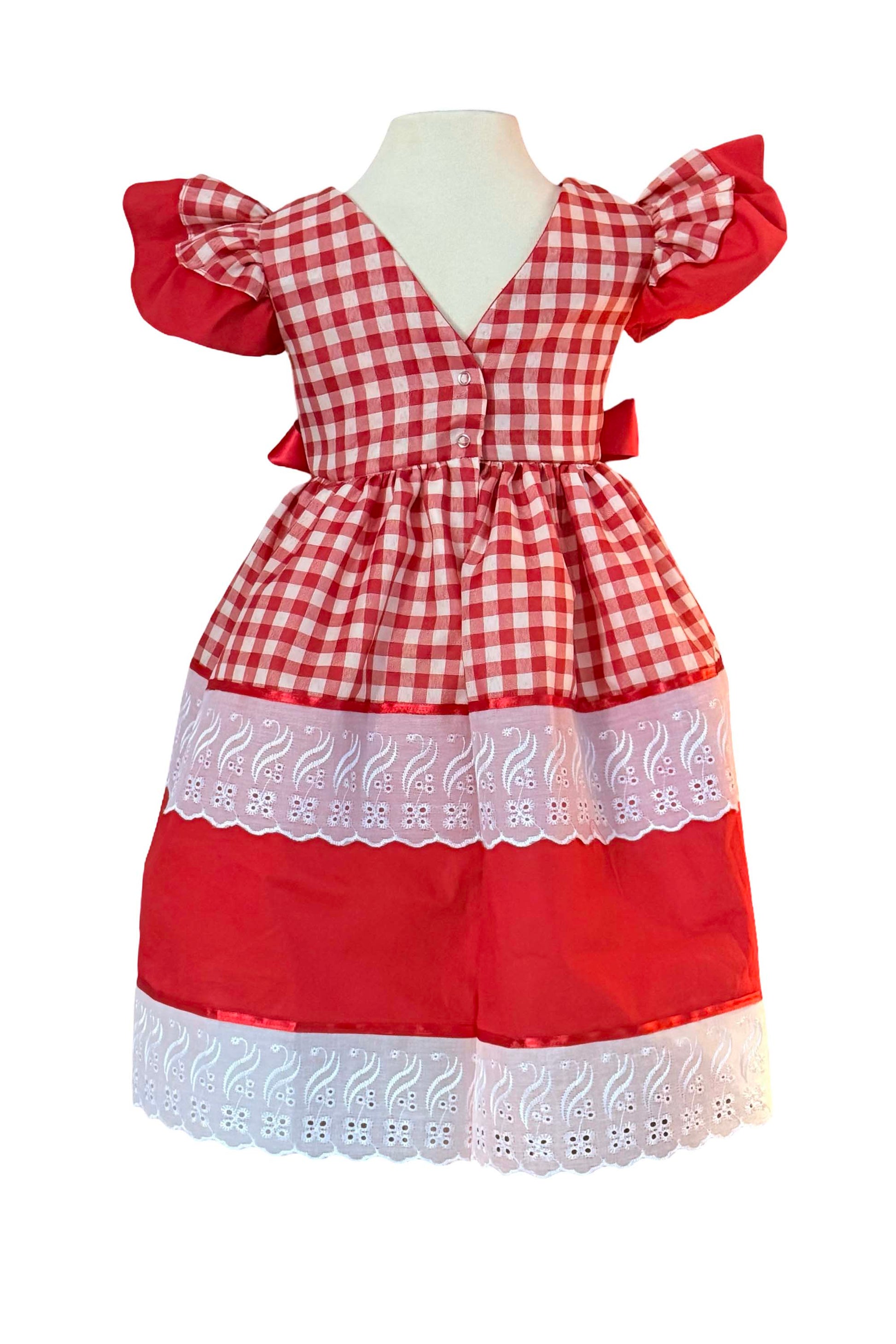 Vestido Junino Infantil Ana com Coração e Laços Vermelhos — foto 4