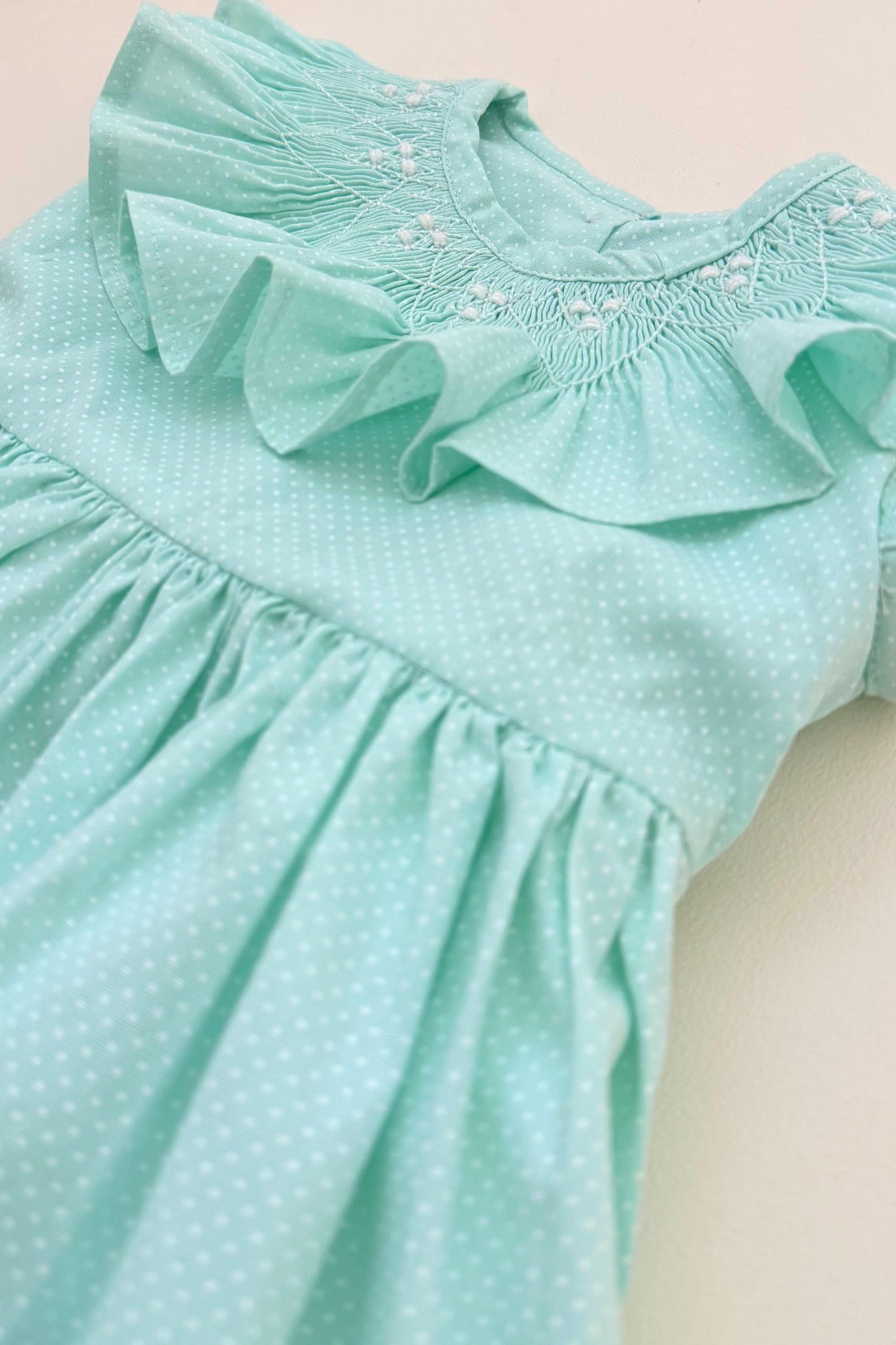 Vestido Casinha de Abelha Poá Verde — foto 3