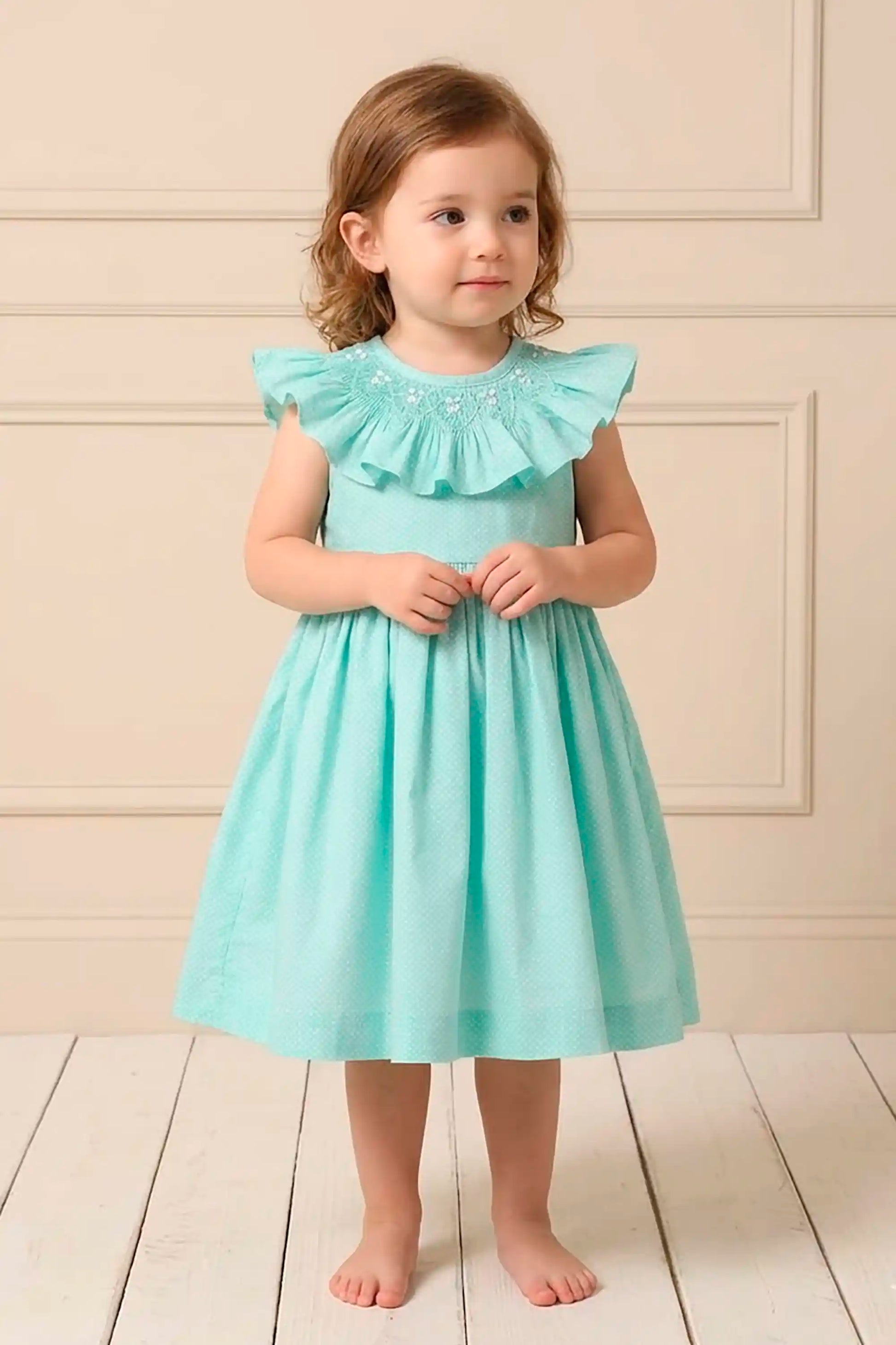 Vestido Casinha de Abelha Poá Verde — foto 1