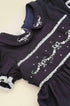 Vestido Infantil em Linho Bordado Festone Azul Marinho — foto 4