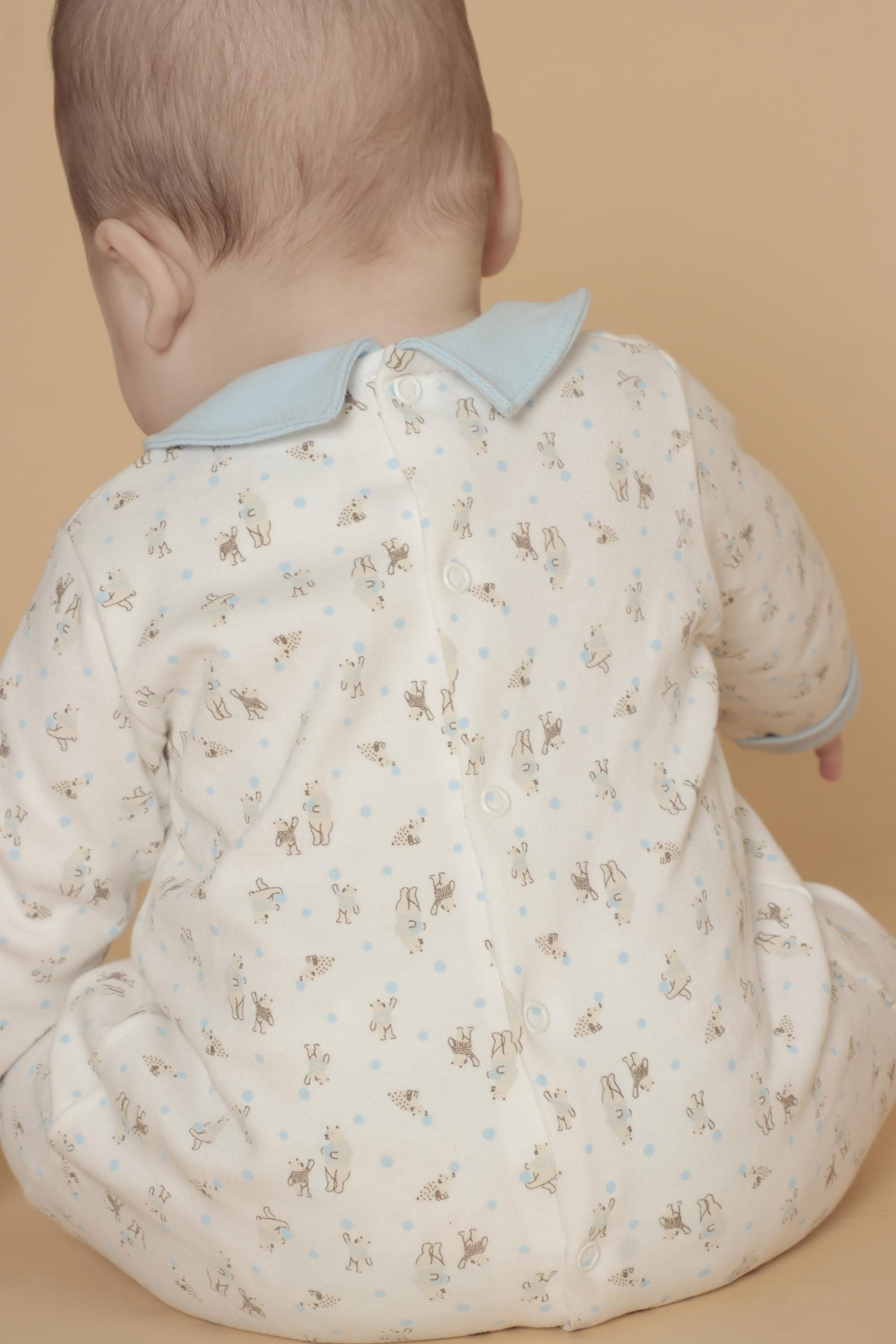 Macacão Comprido Bebê Menino Algodão Egípcio Gola Polo Estampa Ursinhos — foto 3