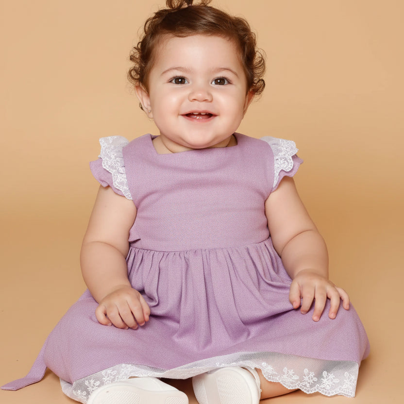Vestido Infantil Lilás em Linho com Detalhe Renda — foto 1