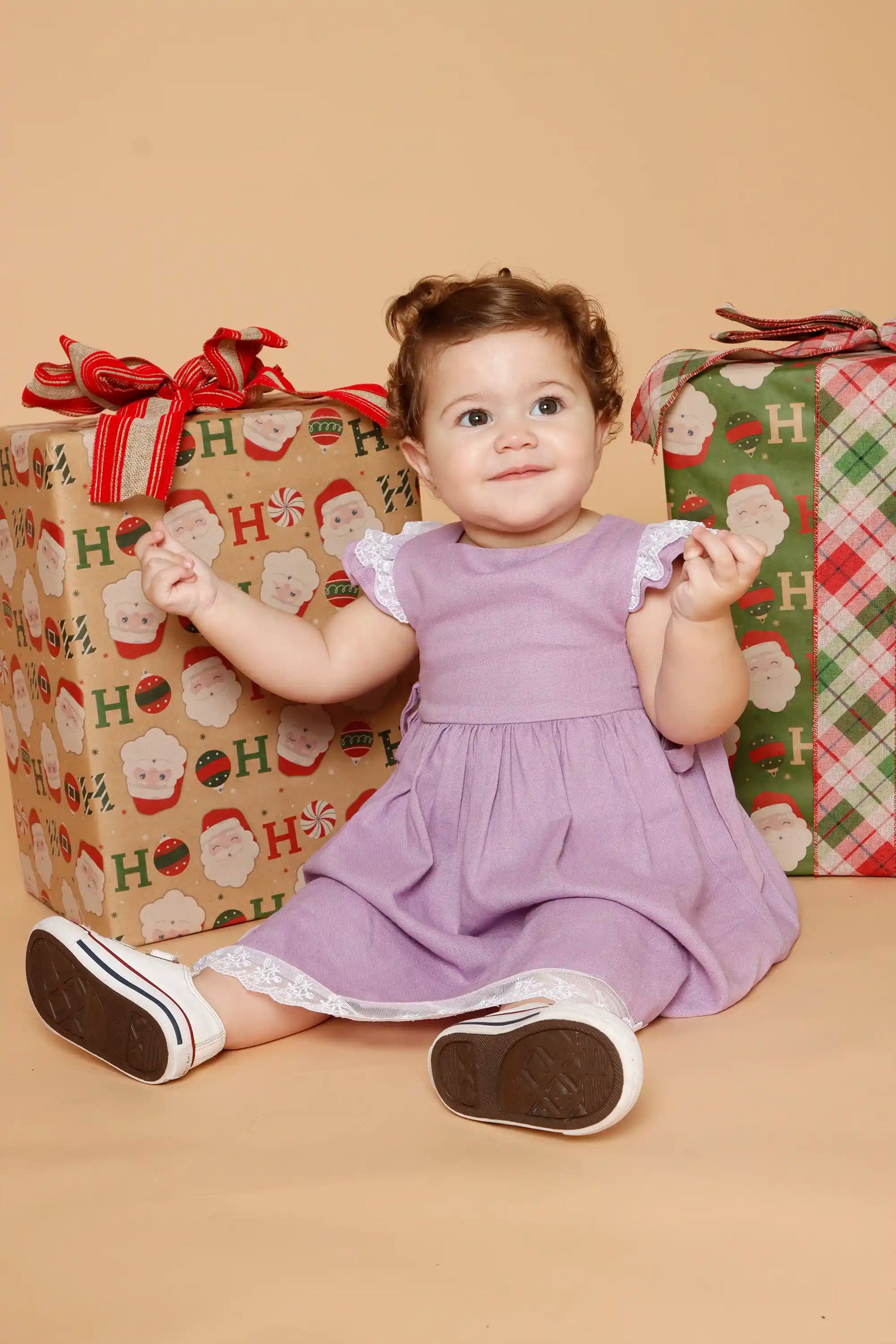 Vestido Infantil Lilás em Linho com Detalhe Renda — foto 4