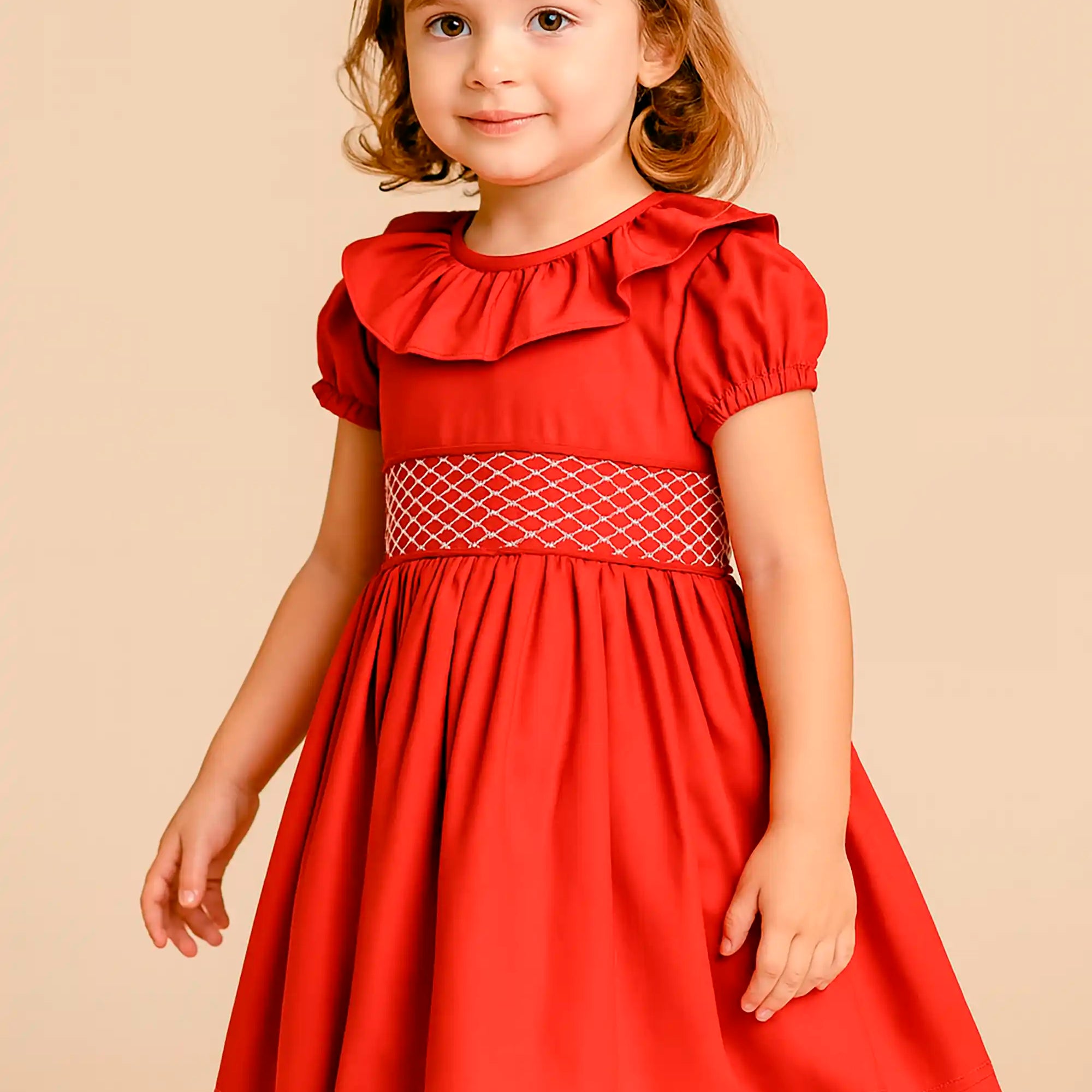 Vestido Infantil Vermelho com Bordado Smock — foto 1