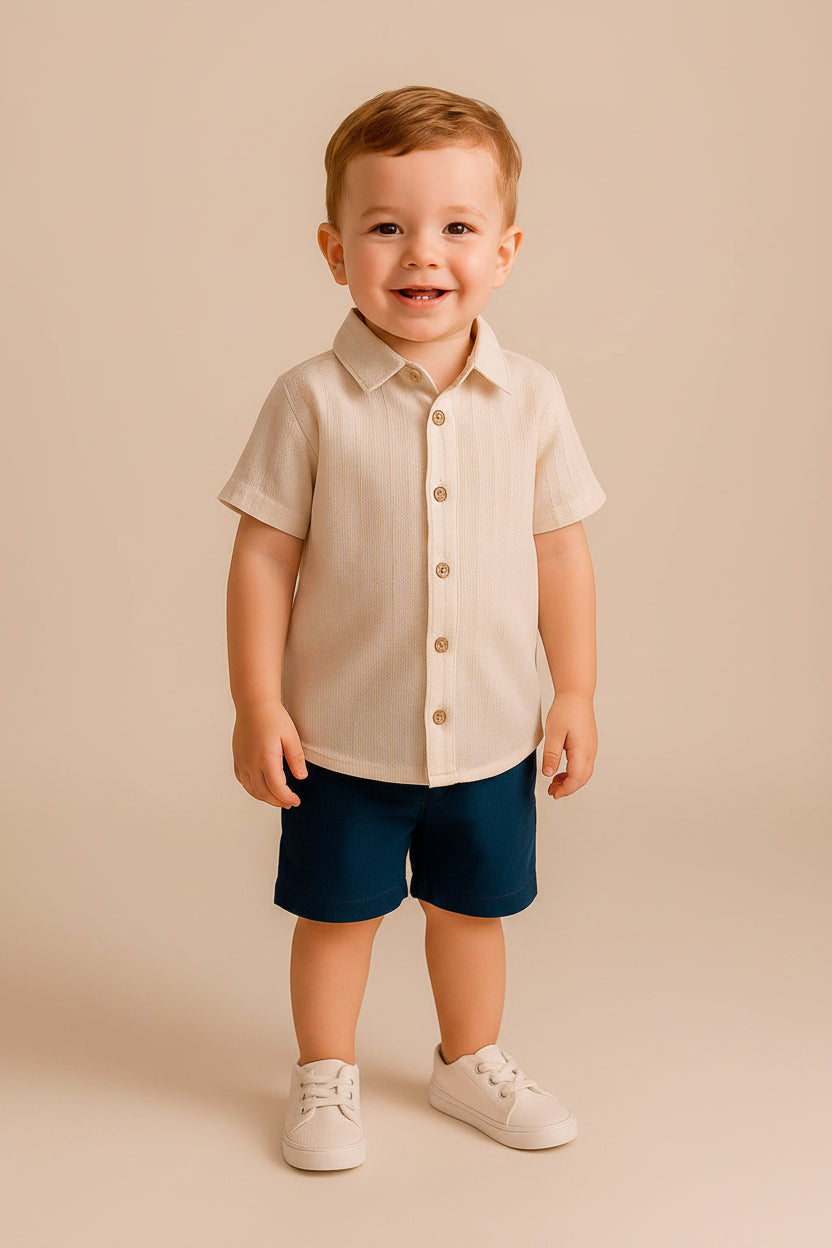 Camisa Infantil Menino Manga Curta Malha Tricô Bege — foto 1