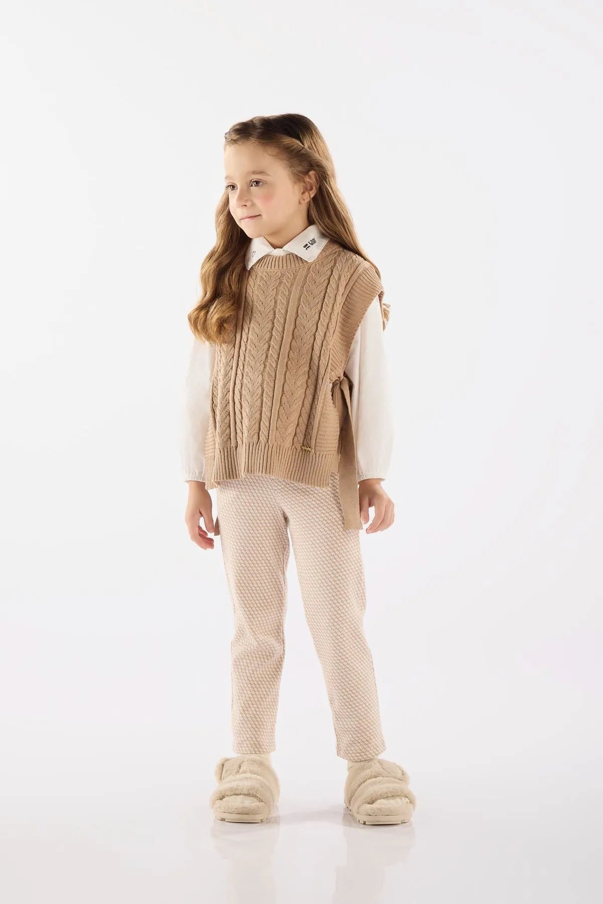 Calça em Malha Jacquard Caqui para Meninas — foto 1