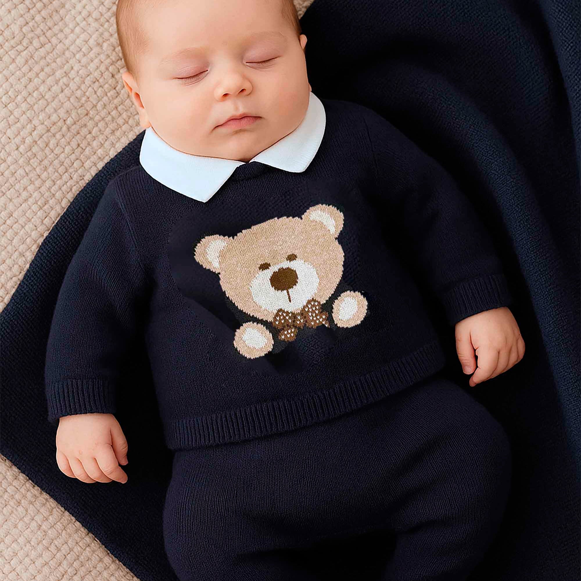 Macacão Maternidade Tricô Urso Azul Marinho Profundo — foto 1