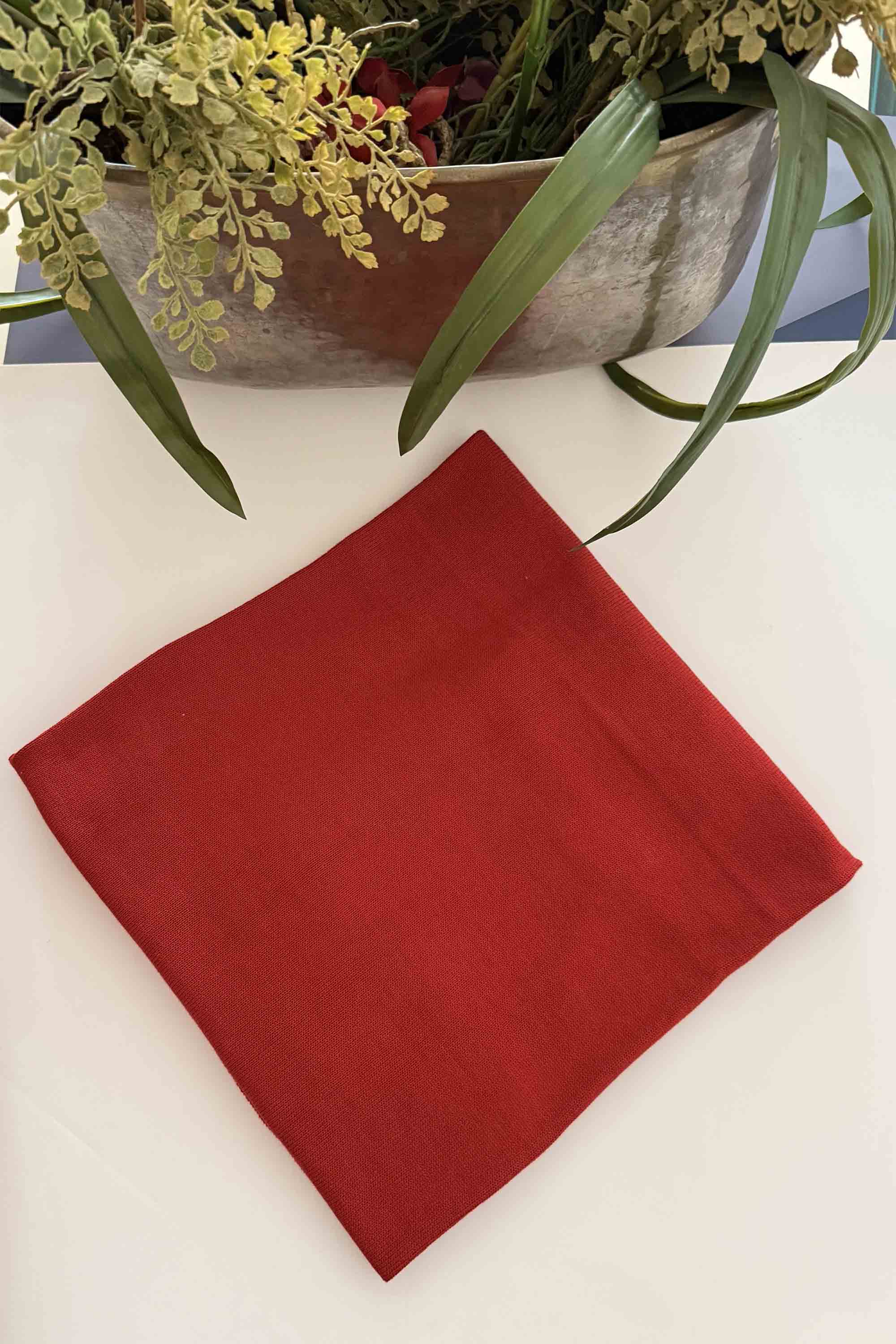 Manta em Tricot Lisa para Maternidade Vermelha — foto 1
