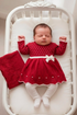 Saída de Maternidade Vestido Casinha de Abelha Vermelho — foto 1