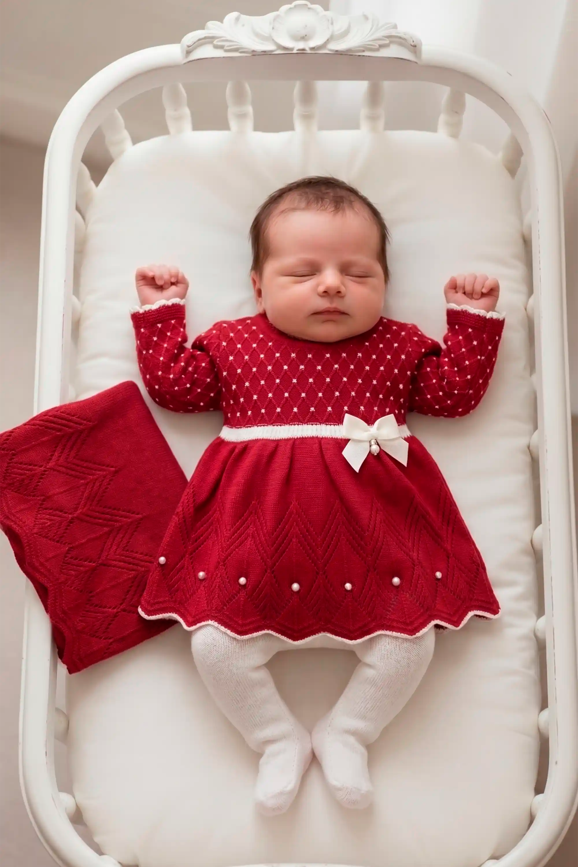Saída de Maternidade Vestido Casinha de Abelha Vermelho — foto 1