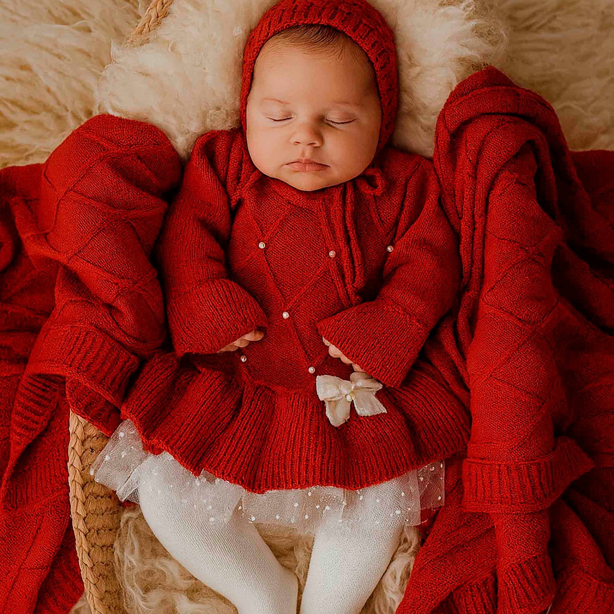 Saída de Maternidade Vestido Barra Renda Audrey Vermelho — foto 1