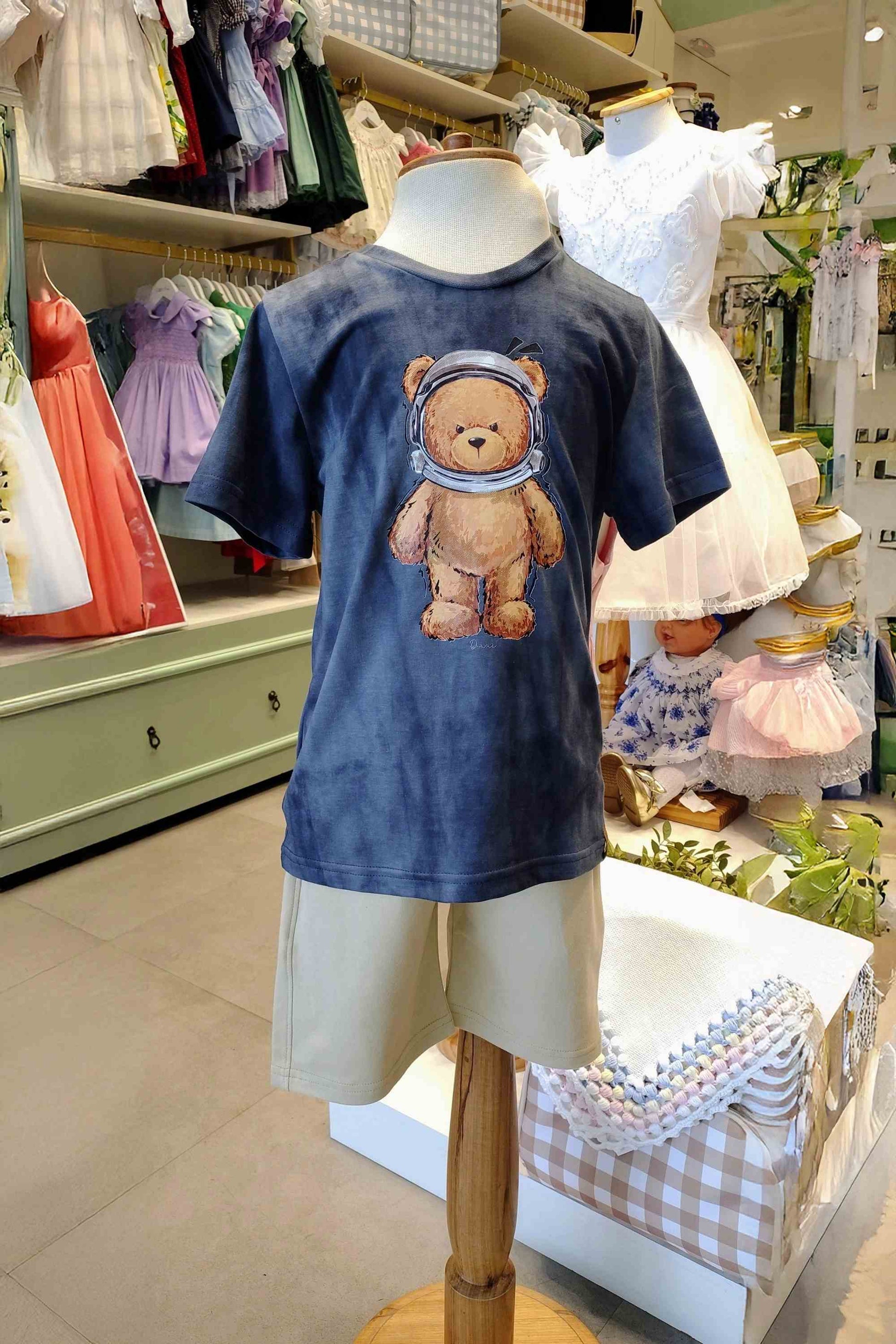 Camiseta Infantil Menino Manga Curta Astronauta Bege — foto 3