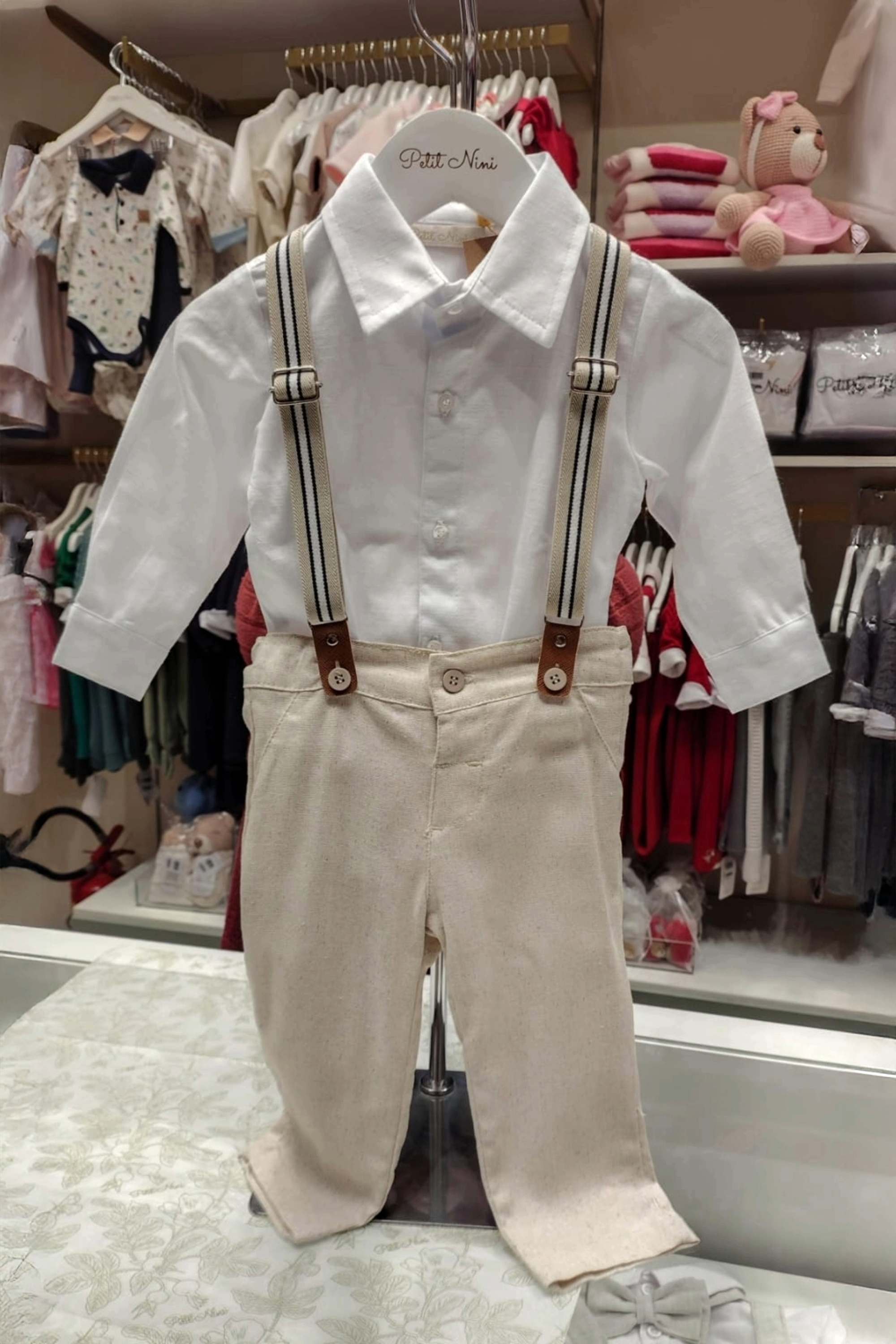 Conjunto Longo Bebê Suspensório Bege — foto 2