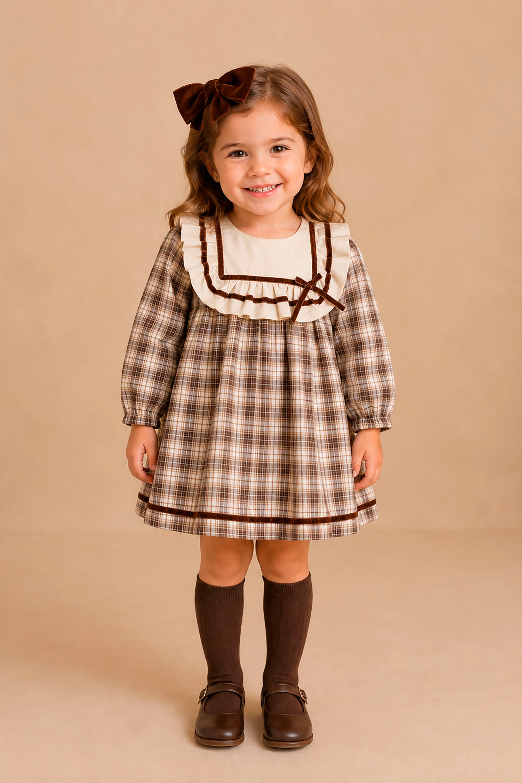 Vestido Infantil Xadrez Marrom com Maxi Gola