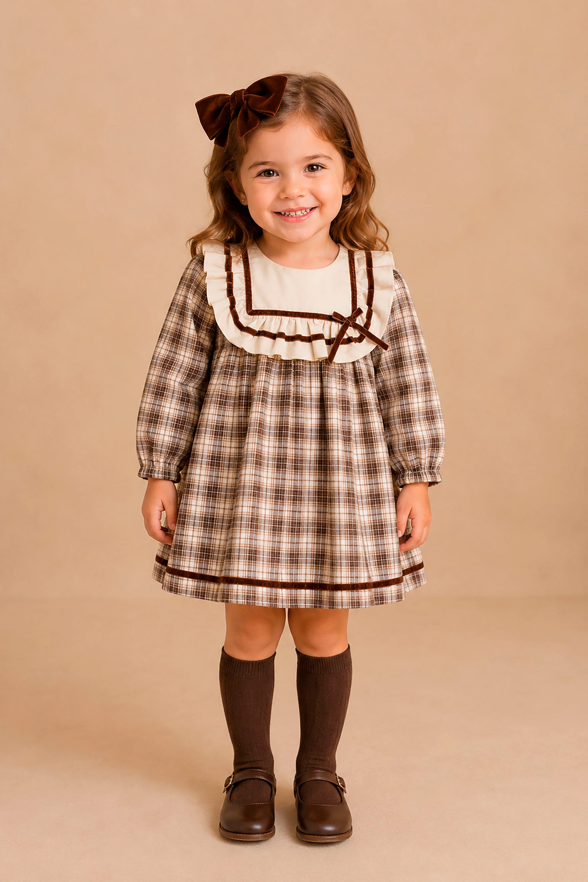 Vestido Infantil Xadrez Marrom com Maxi Gola