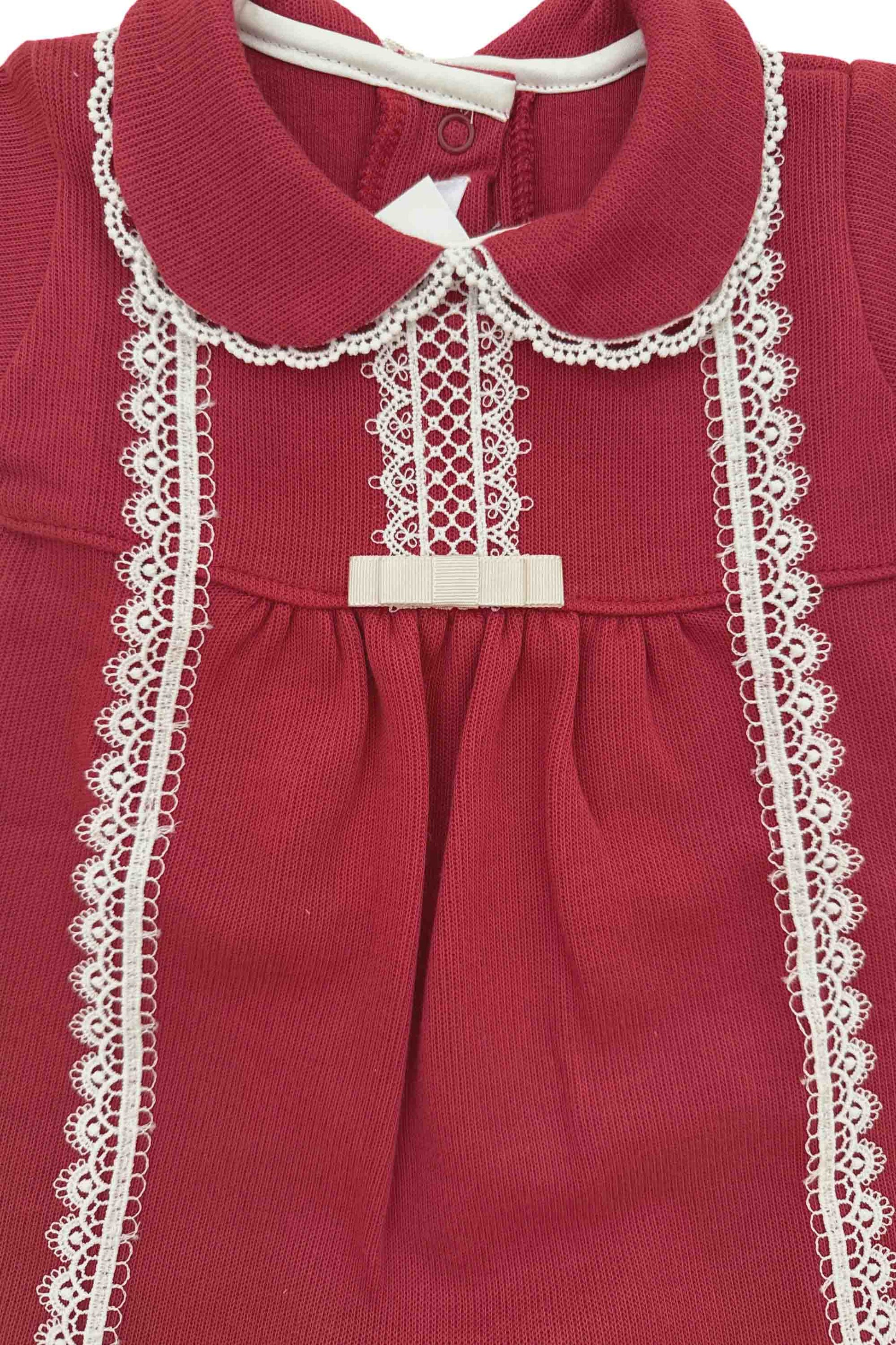 Romper em Tricotil Vermelho Rendas e Laço Chanel Cecilia — foto 3