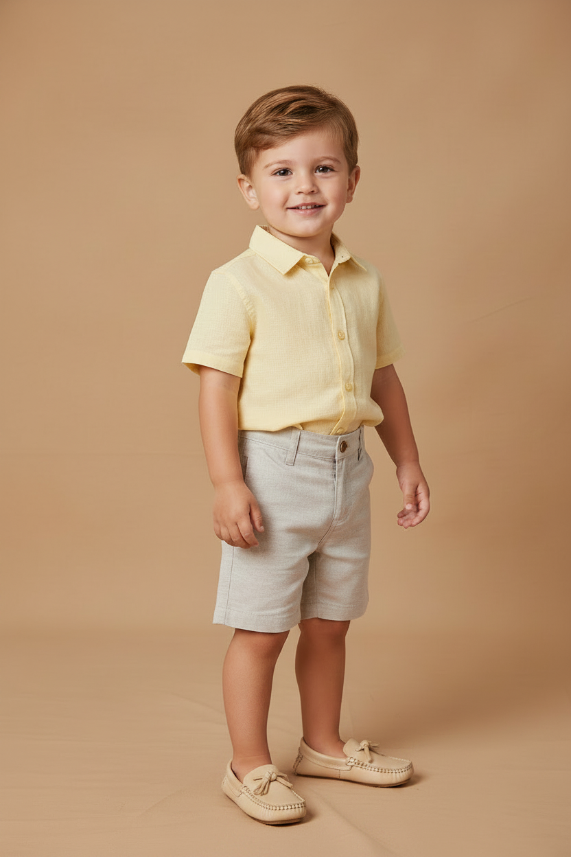 Bermuda Infantil Masculina em Linho Bege