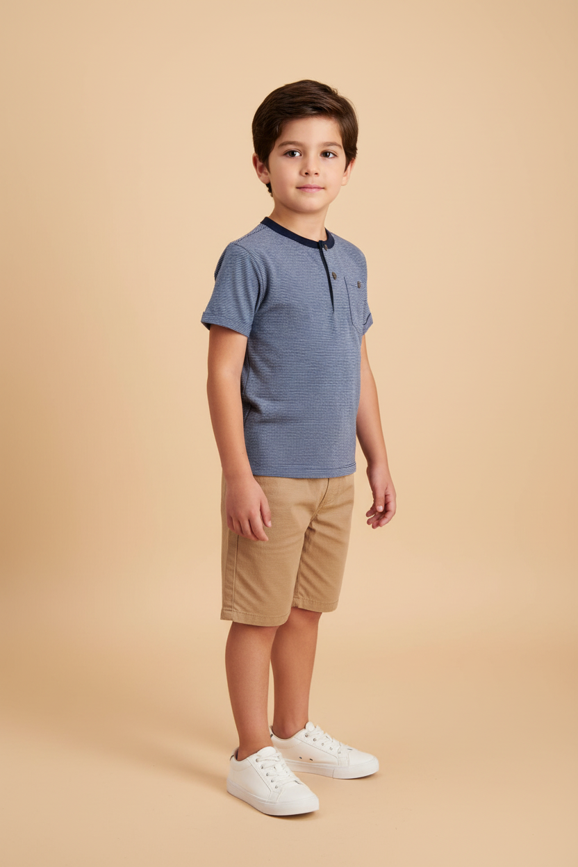 Conjunto Infantil Masculino com Camiseta Blend e Bermuda em Sarja Cáqui