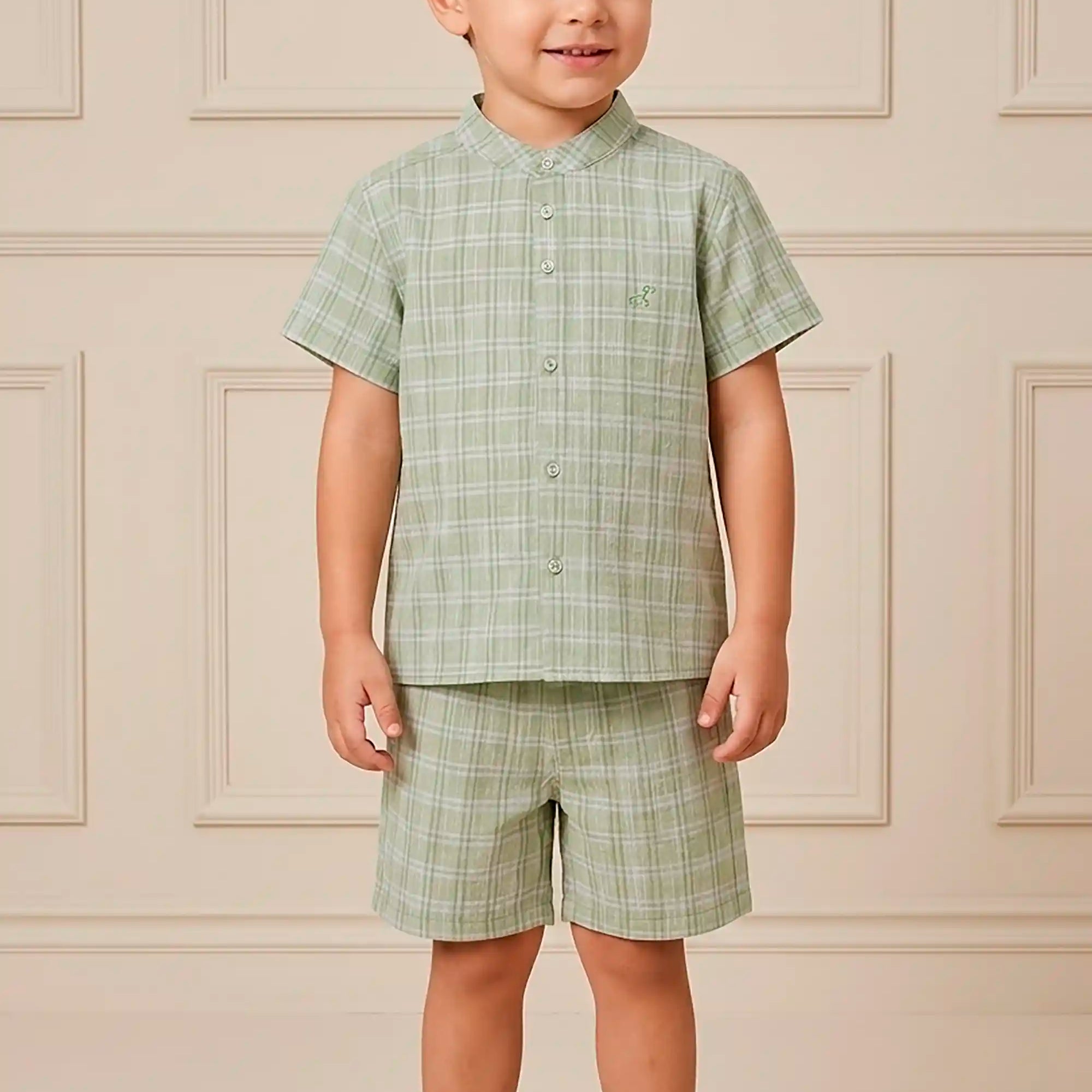 Conjunto Infantil Camisa e Bermuda Xadrez Pistache — foto 1