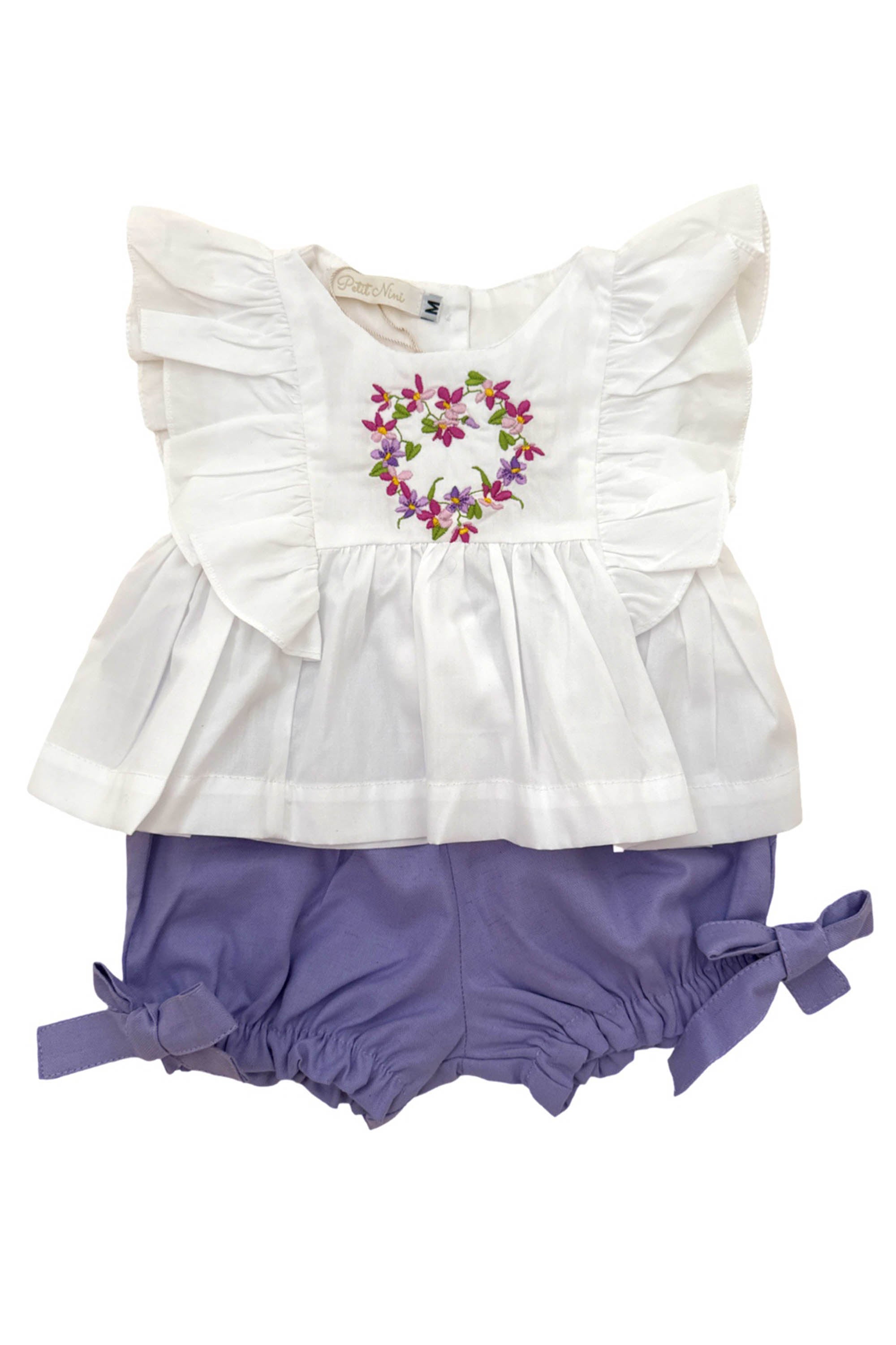 Conjunto Infantil Bata Branca Bordada e Shorts Lilás — foto 2