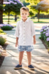 Conjunto Camisa Branca e Shorts com Estampa Tropical para Meninos — foto 2