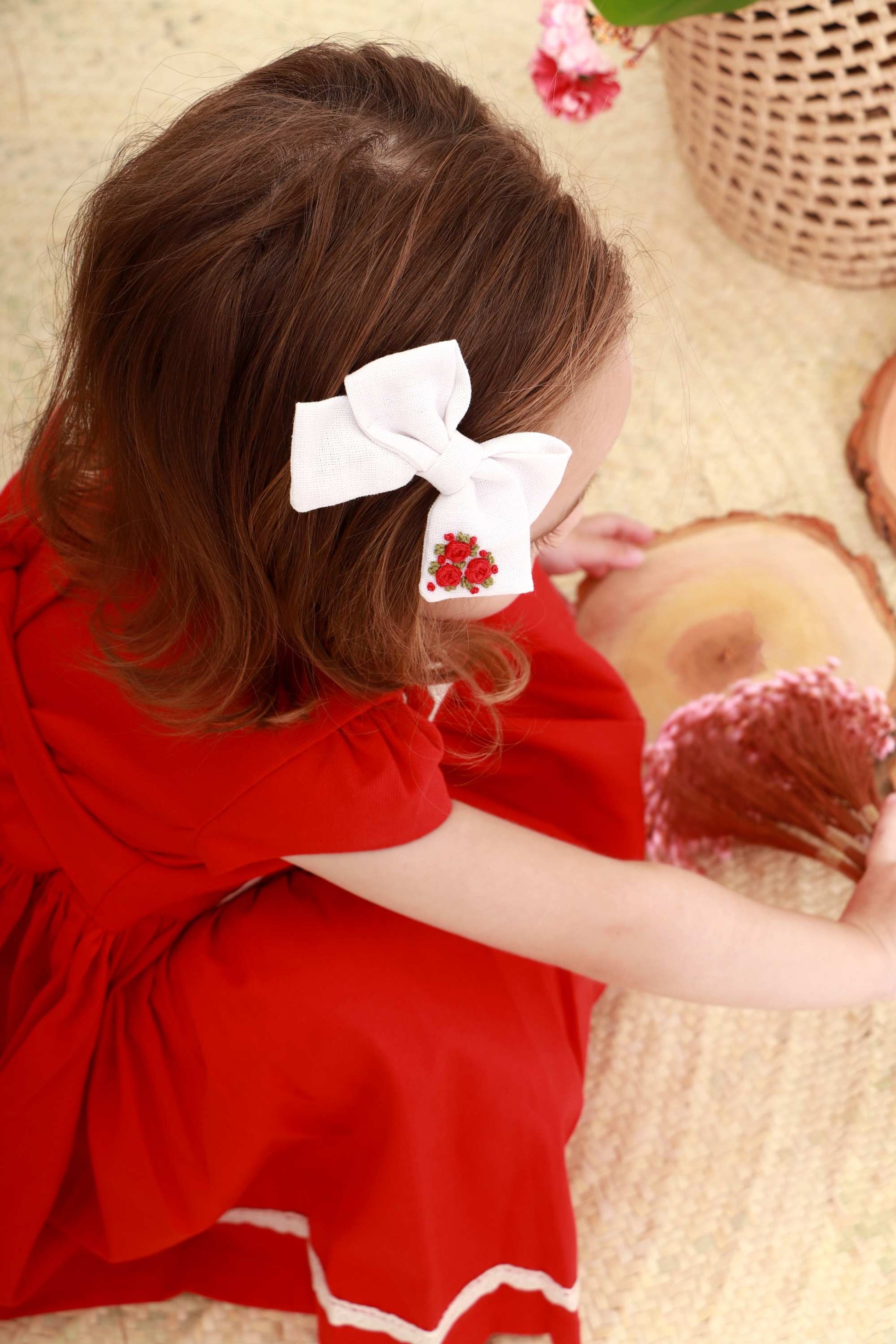 Vestido Infantil Letizia em Fustão com Renda e Nervuras Vermelho