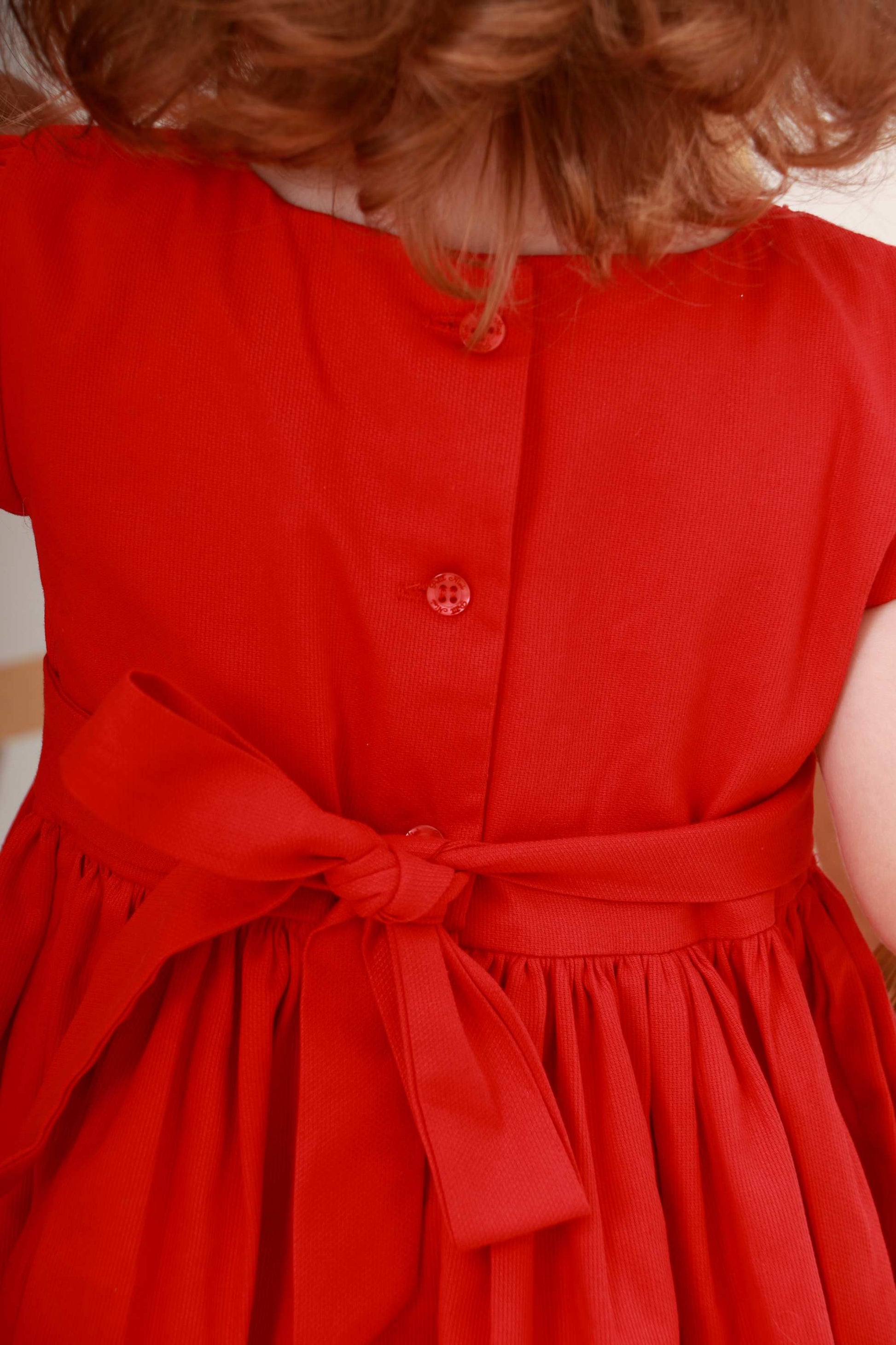 Vestido Infantil Letizia em Fustão com Renda e Nervuras Vermelho