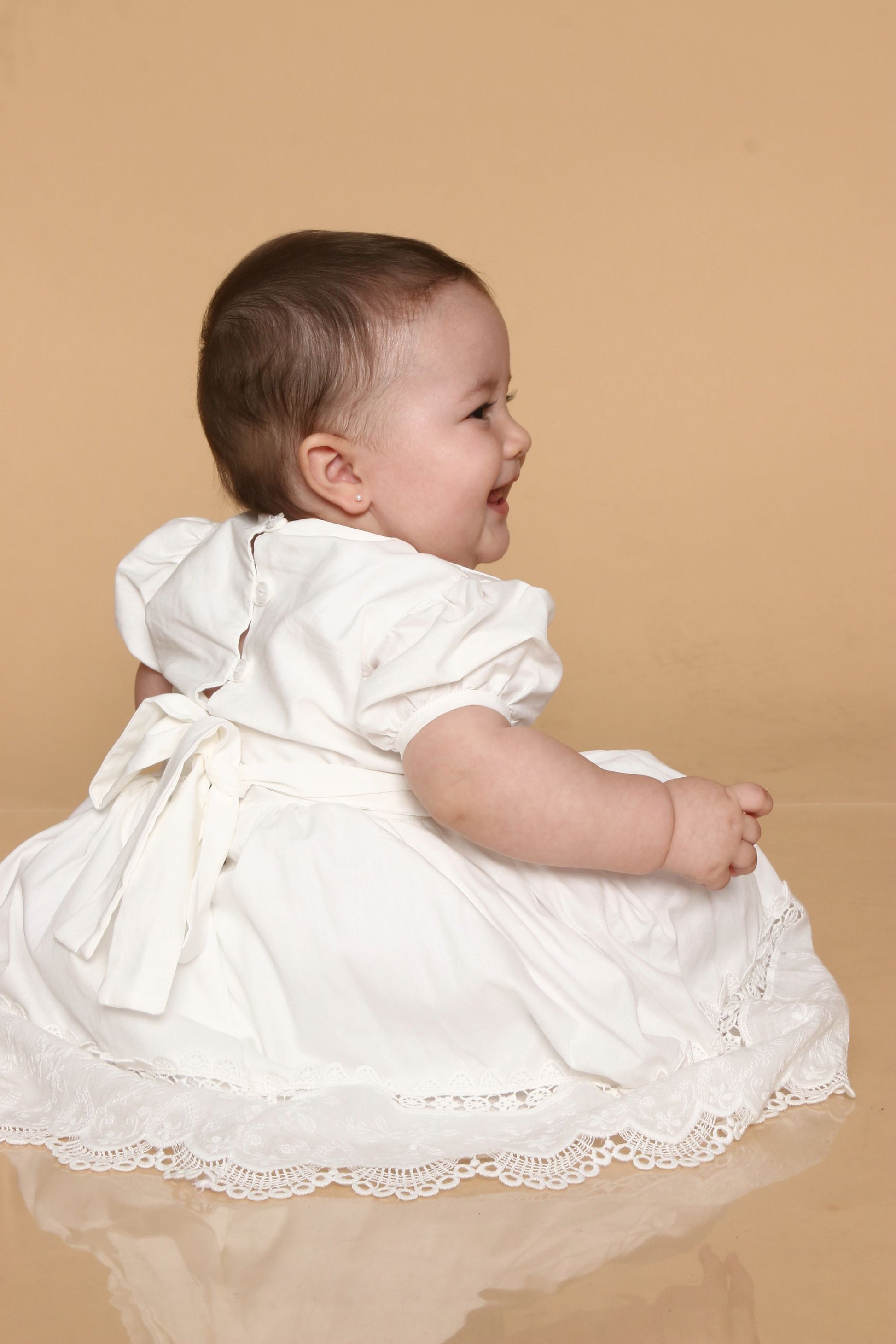 Vestido Bebê Barra Renda Branco — foto 5