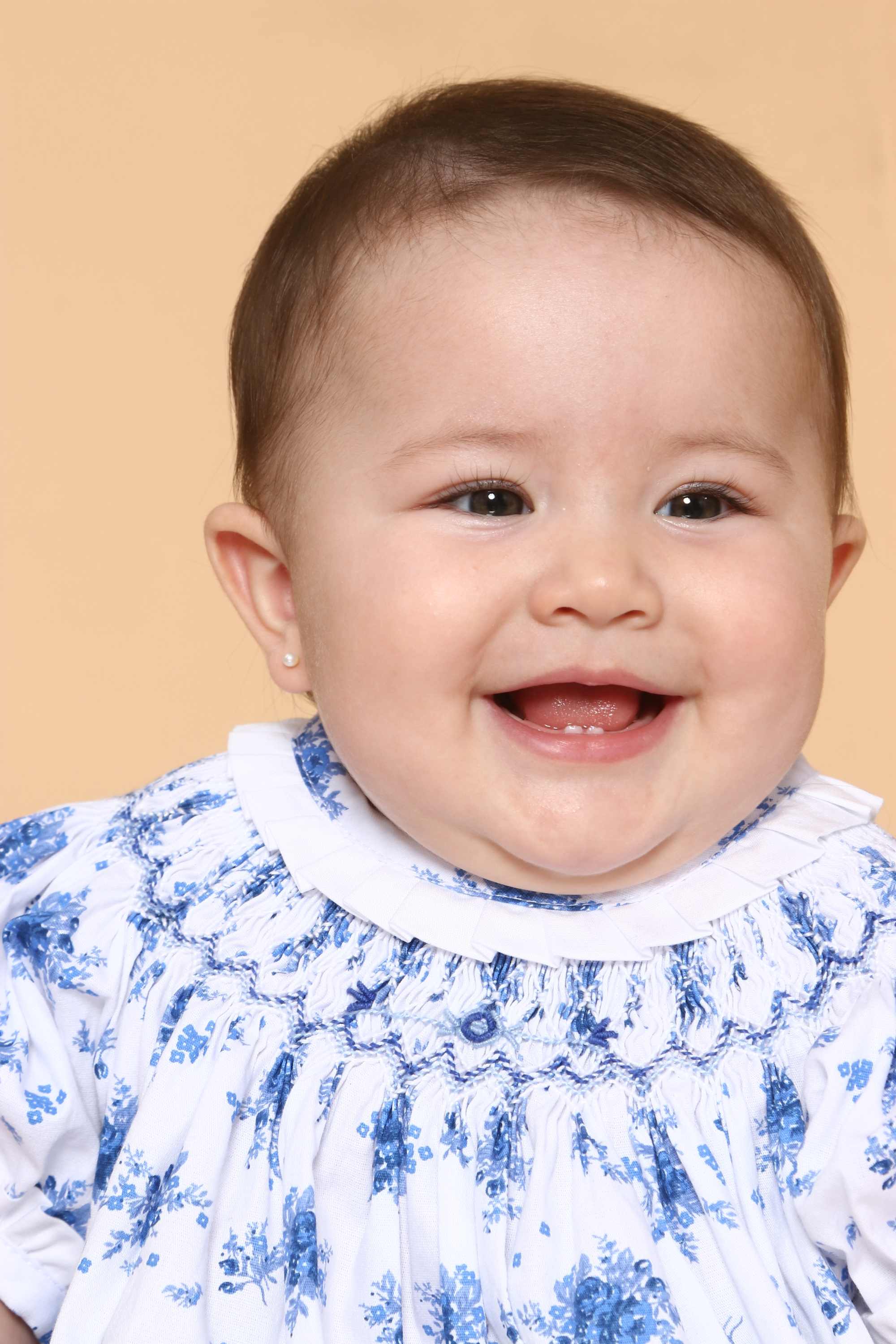 Vestido Russinho Casinha de Abelha e Estampa Azul Floral Bata e Shorts — foto 2