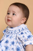 Vestido Russinho Casinha de Abelha e Estampa Azul Floral Bata e Shorts — foto 5