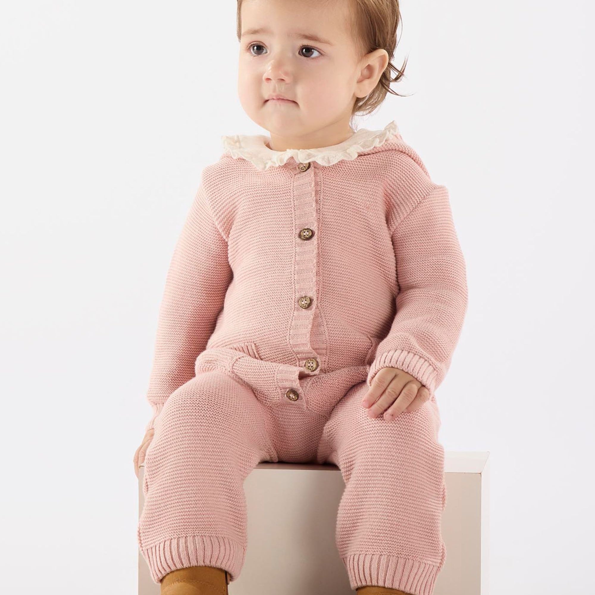 Macacão para Bebê em Tricot Rosa Antigo — foto 1