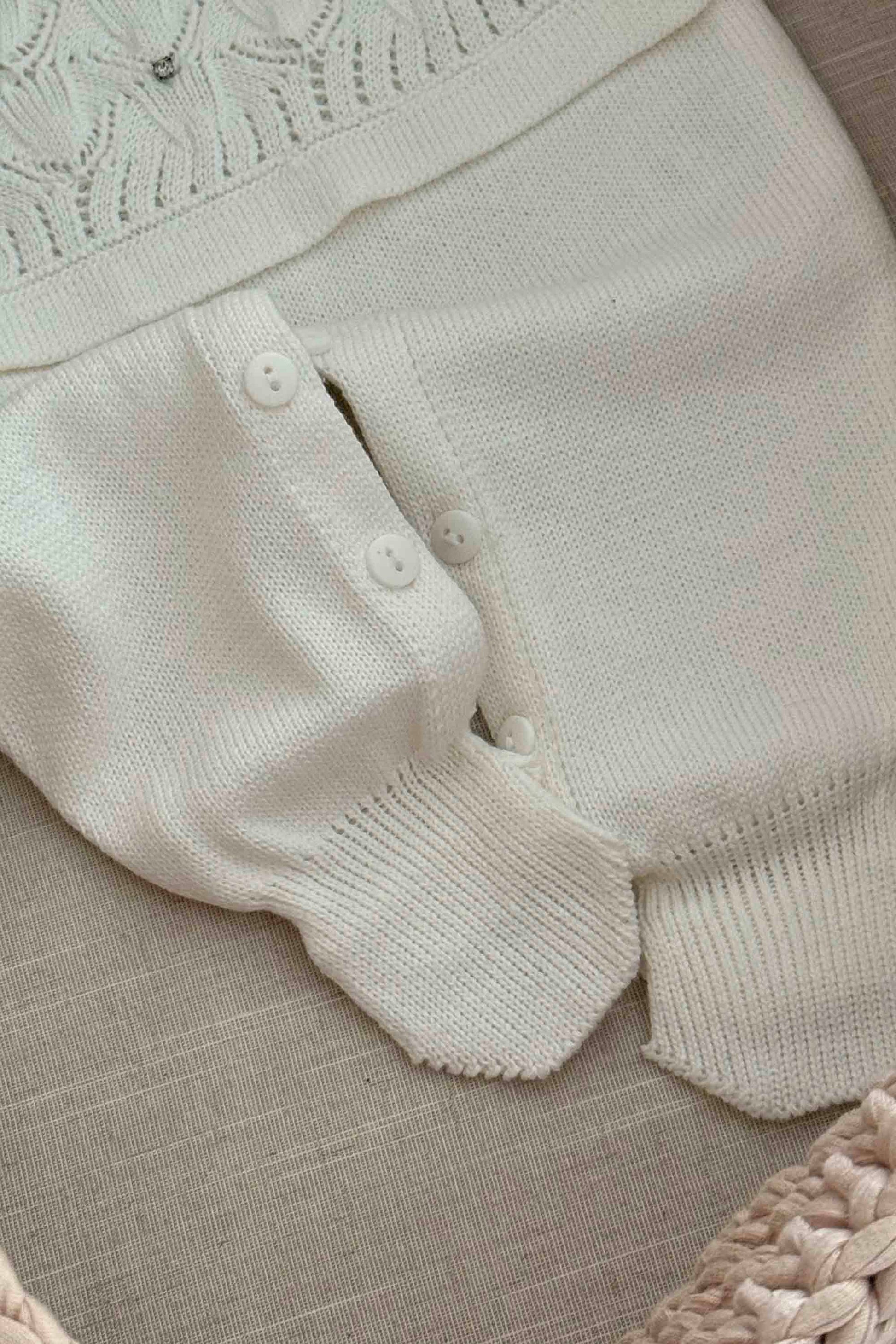 Macacão feminino para Maternidade Folhas Sofia Branco