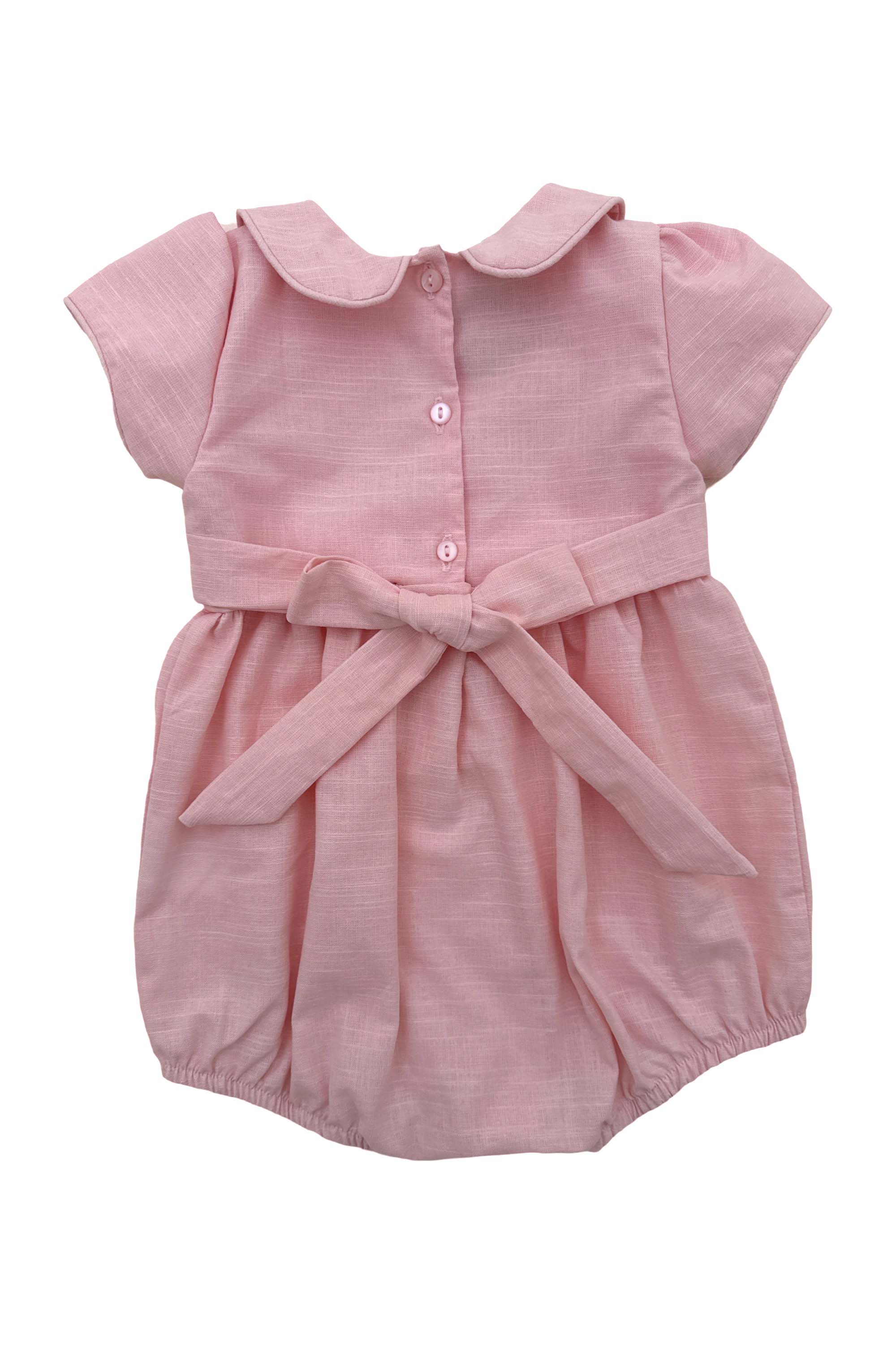 Romper Infantil de Linho Rosa com Bordados e Renda — foto 2