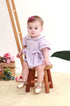 Romper para Bebê Xadrez Lilás Exclusivo Petit Nini Gola Bordada — foto 4