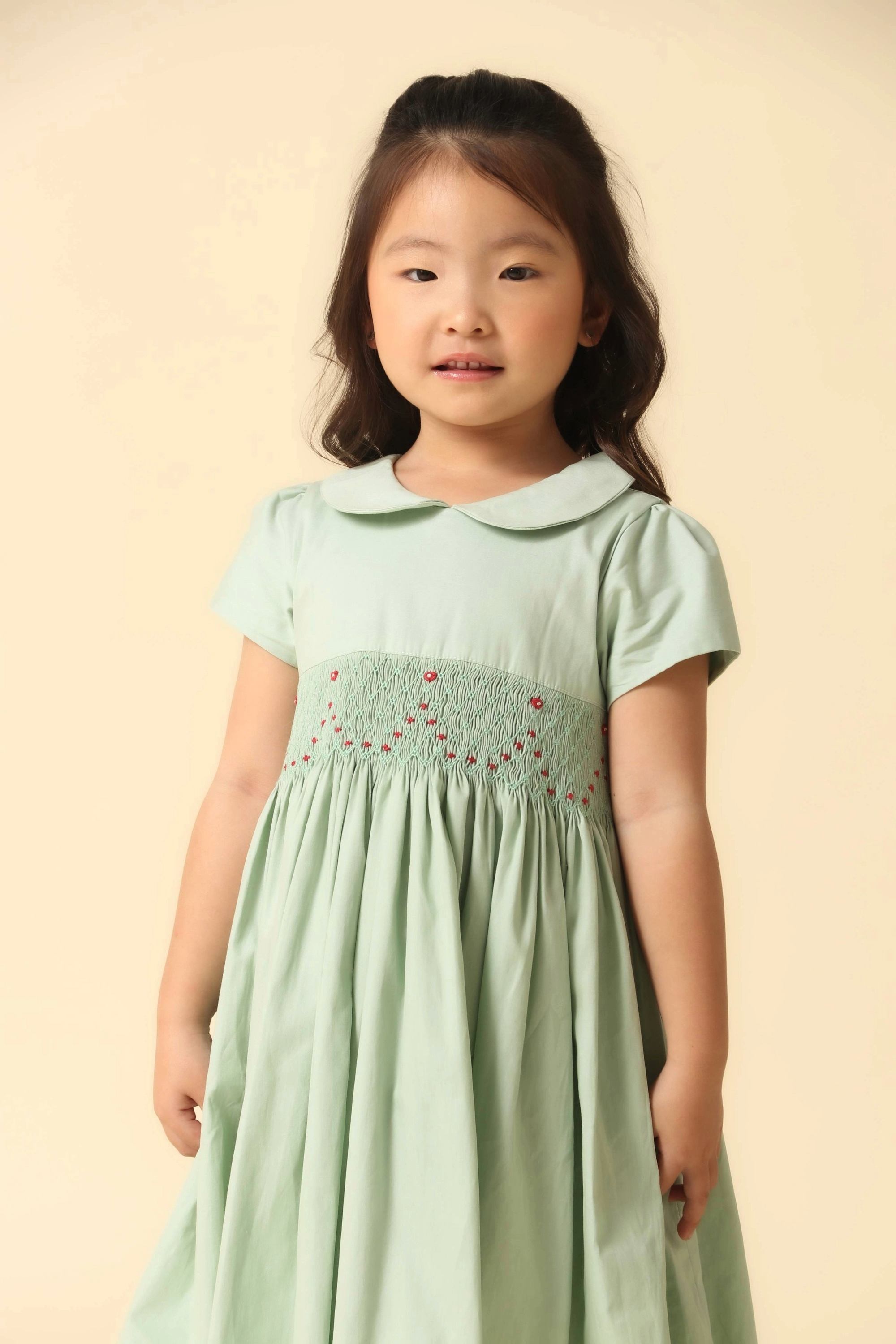Vestido Infantil Casinha de Abelha Verde Claro — foto 1