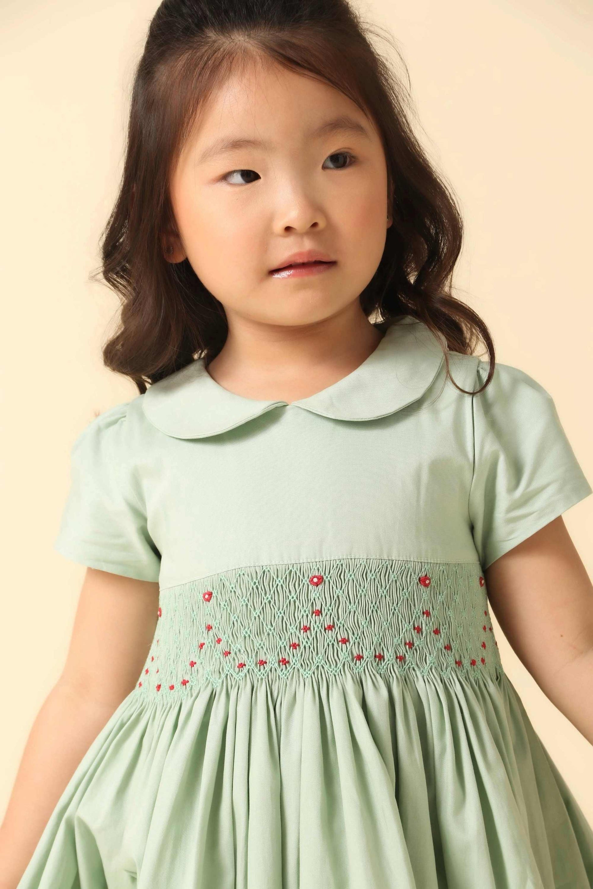 Vestido Infantil Casinha de Abelha Verde Claro — foto 3