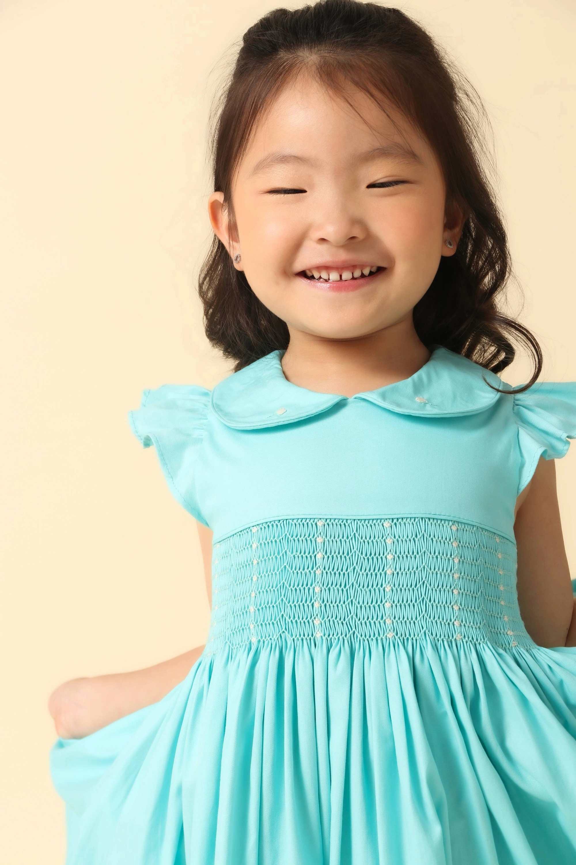 Vestido Infantil Casinha de Abelha Azul Tiffany — foto 1