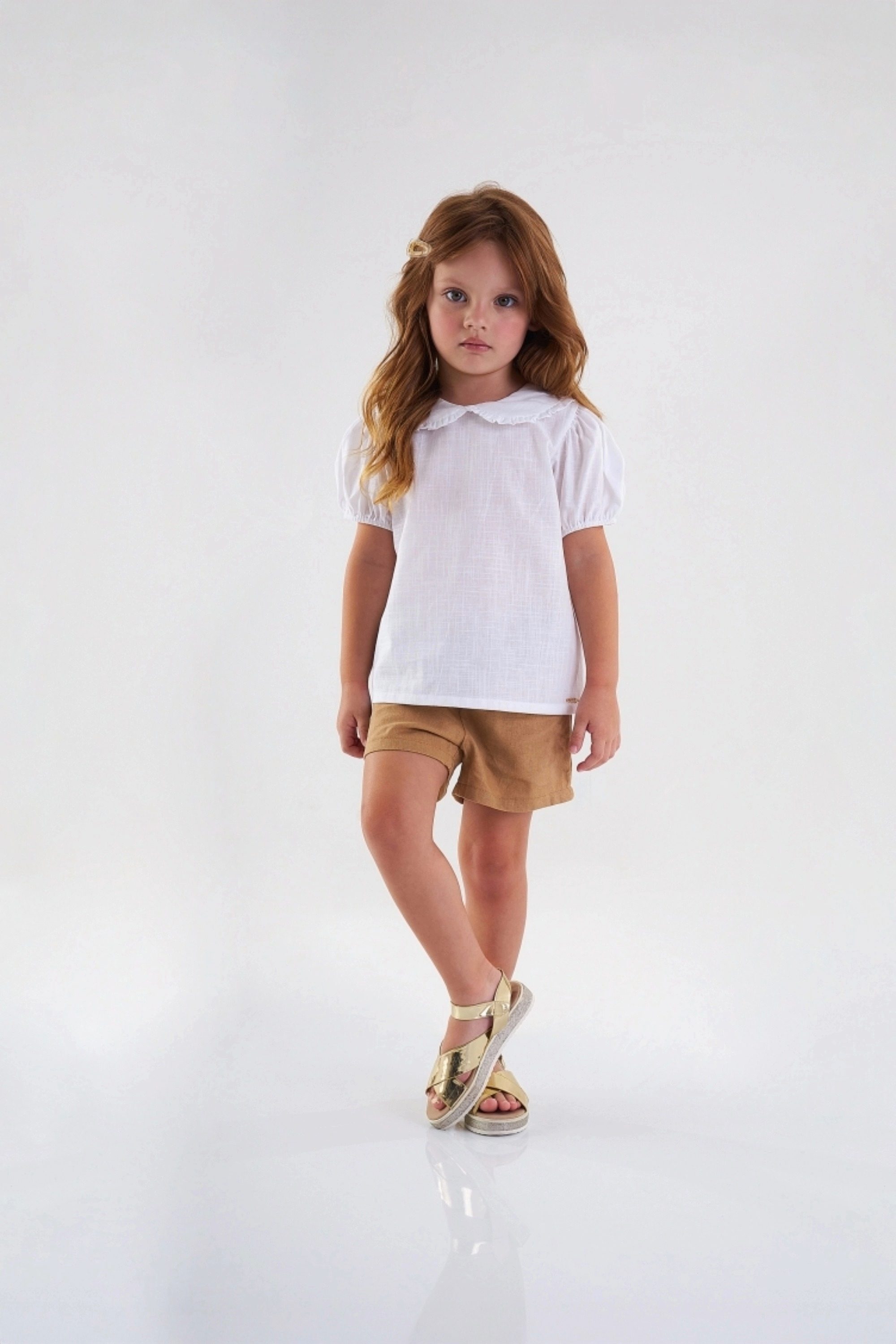Conjunto Infantil Menina Blusa e Shorts Marrom em Linho — foto 1