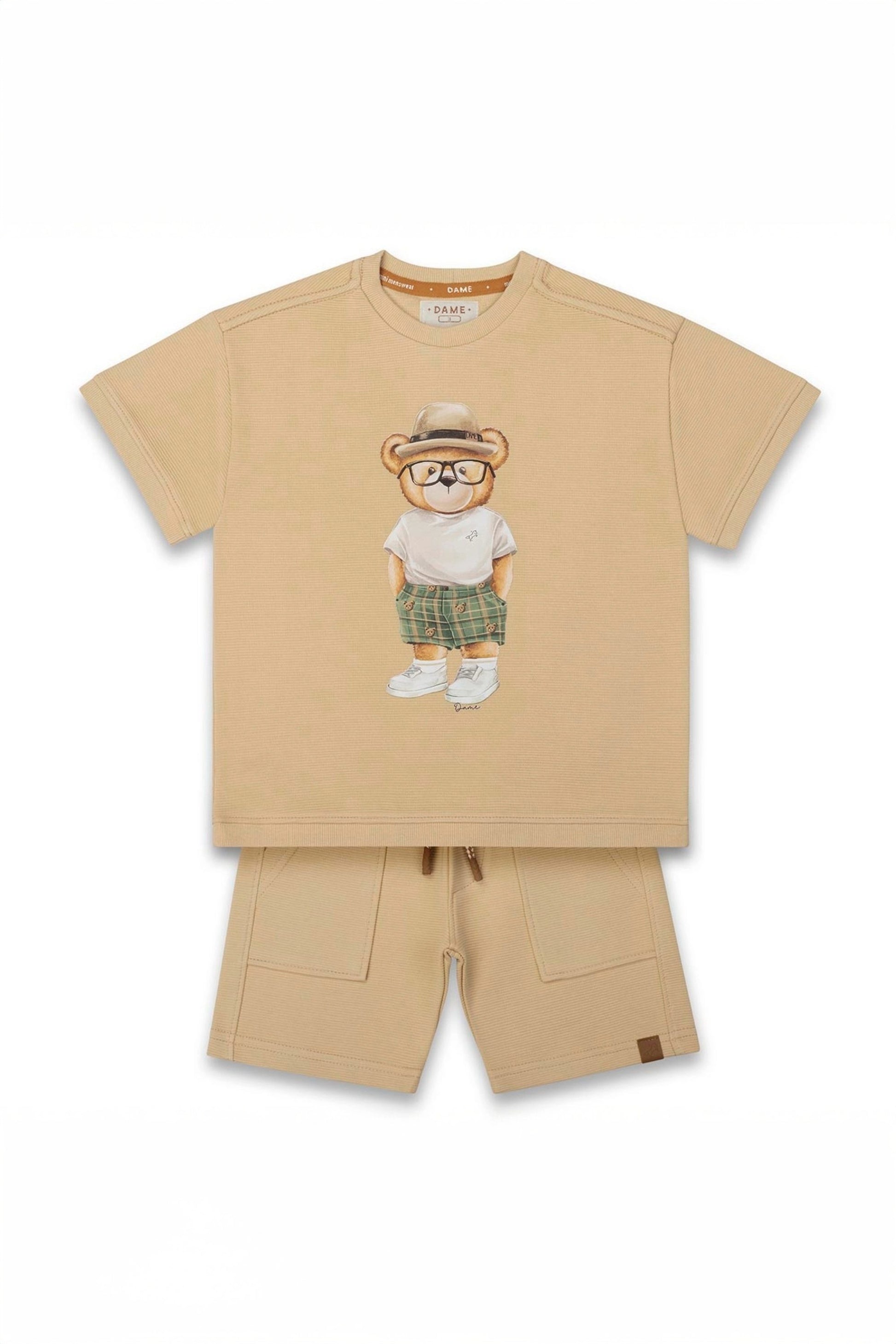 Conjunto Infantil Menino Camiseta e Bermuda Urso Teddy Chapéu Bege — foto 2