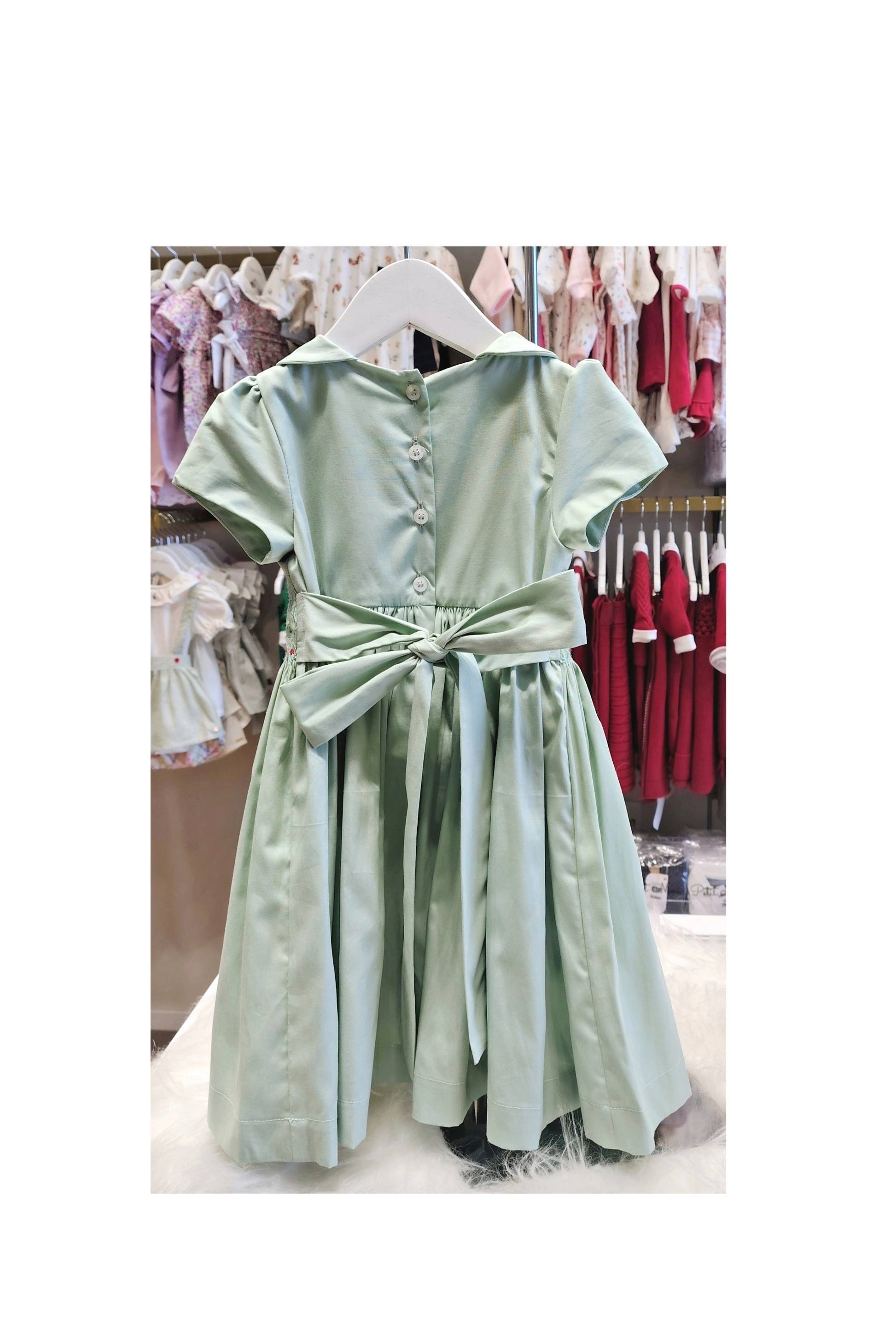 Vestido Infantil Casinha de Abelha Verde Claro