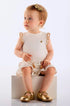 Conjunto Bebê Menina Body Regata e Shorts Bege — foto 2