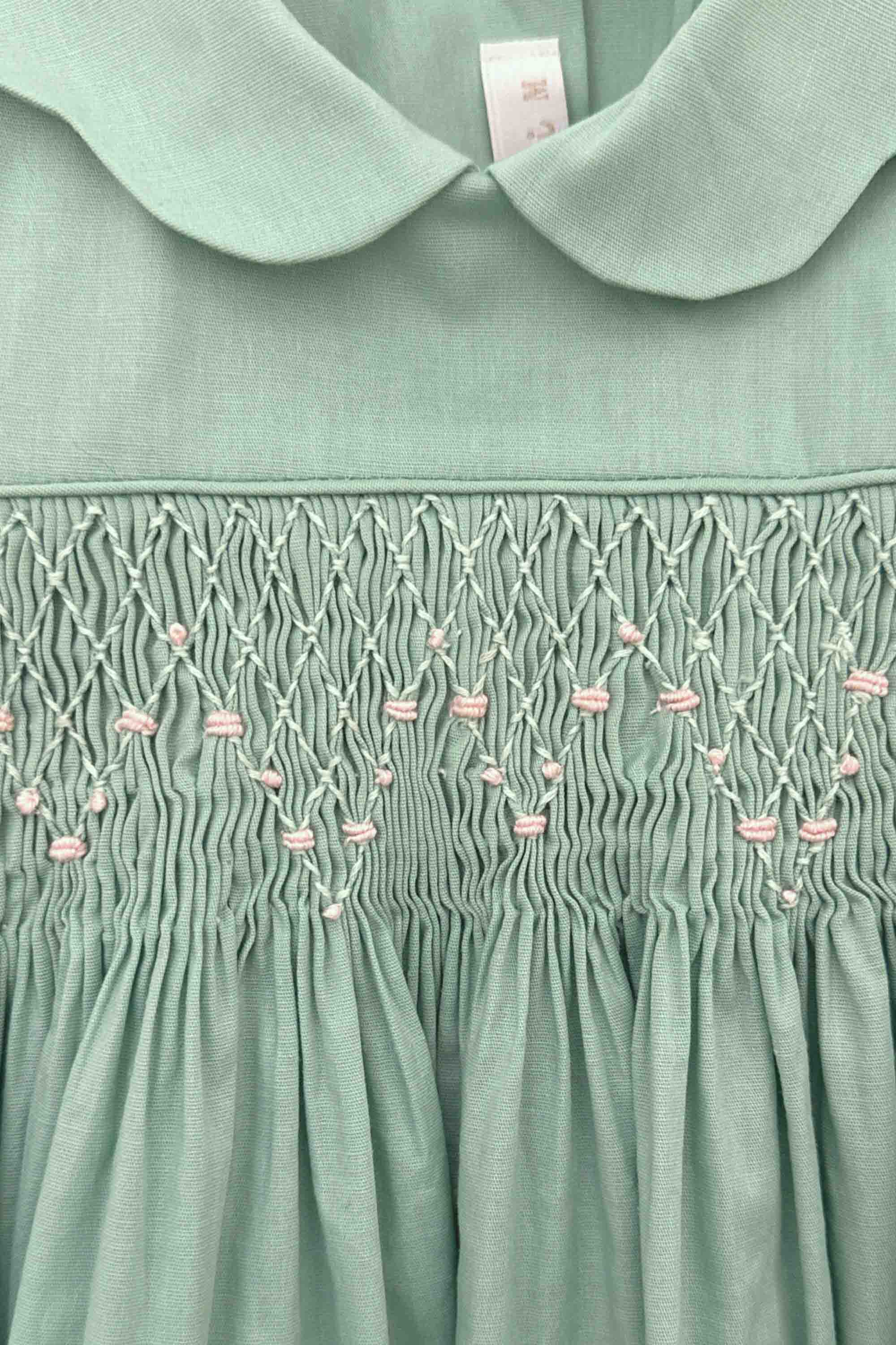 Vestido Infantil Casinha de Abelha Verde Relva — foto 2