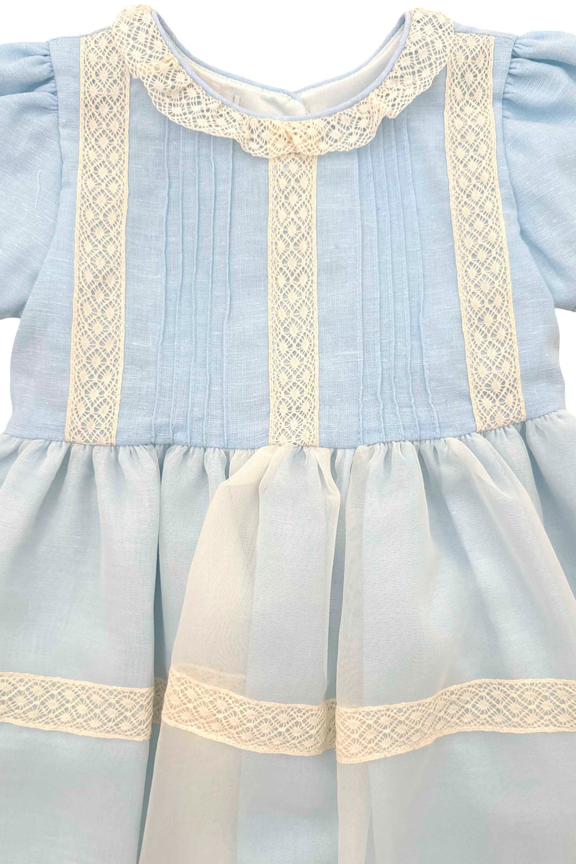 Vestido Infantil de Voal Azul com Detalhes em Renda — foto 4