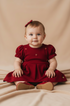Vestido Vermelho Infantil com Bordado de Morangos Suedine 100% Algodão — foto 1