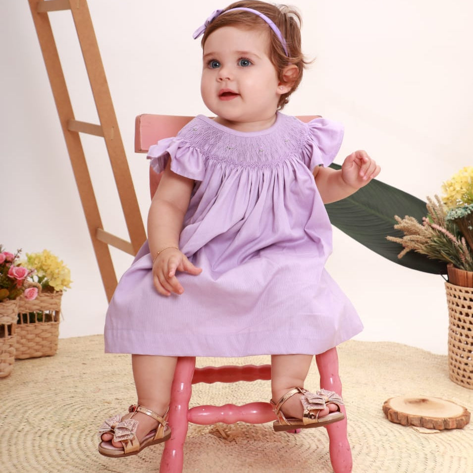 Russinho Casinha de Abelha com Shorts Lilás Manga Abinha — foto 1