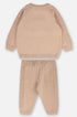 Conjunto Unissex Tricot Blusa e Calça Cor Aveia com Estampa de Ursinho — foto 3